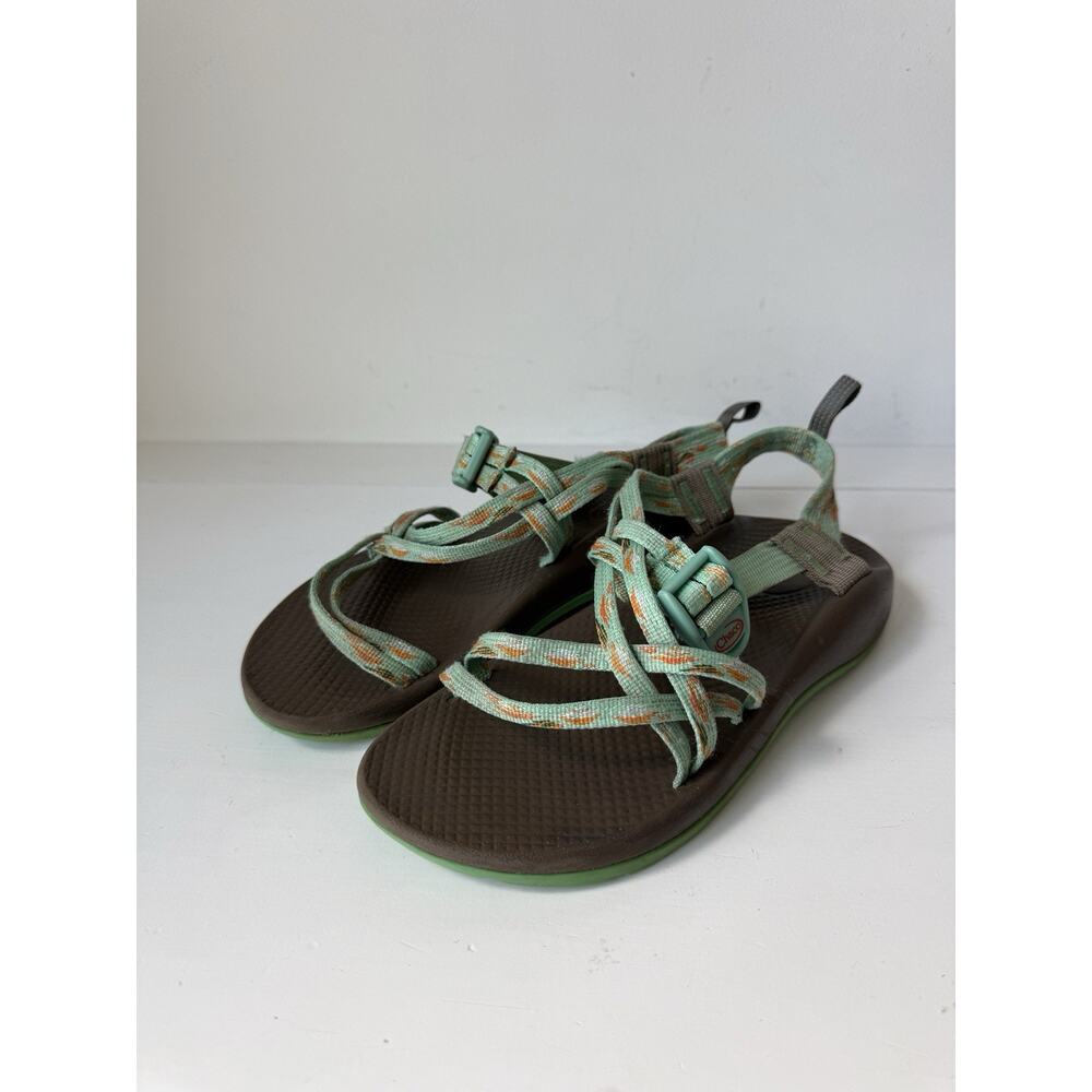 Chaco Strappy Green Sandals Buckle Adjustable Strap Women US 7.5 EU 38